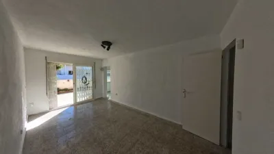 Apartment in Urbanizations photo 2