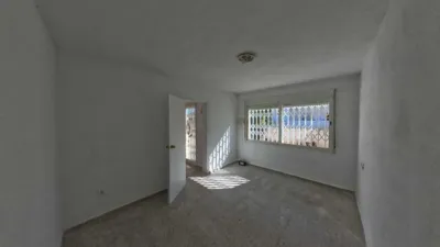 Apartment in Urbanizations photo 4