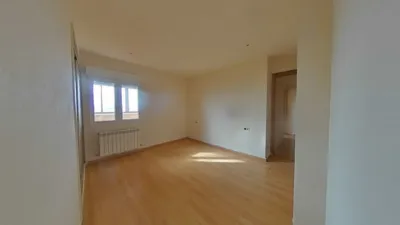 Flat in Marcilla photo 10