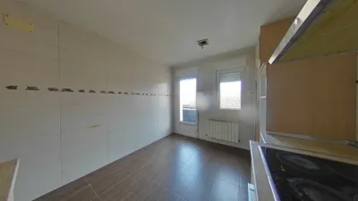 Flat in Marcilla photo 6