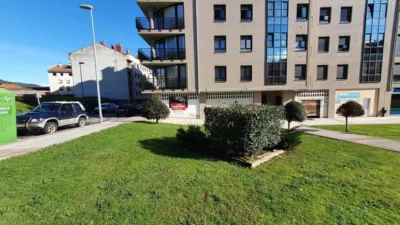 Local comercial en venta en Calle de Santiago López - Vista 2
