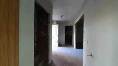 House on Ronda de Manchester Street photo 3