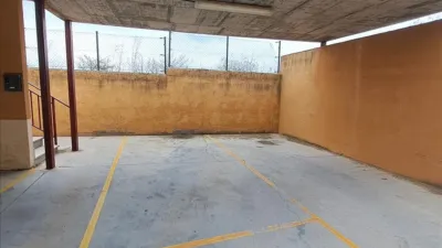 Piso en venta en Calle San Blas, Monfarracinos de 56.000 €