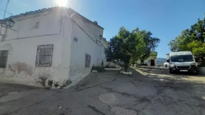 Terraced house on Calle Diseminados photo 2