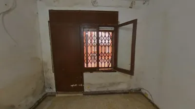 Flat in Centre-Station Area-Passeig de Joan Maragall photo 12
