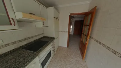 Flat on Calle de Asturias photo 5