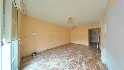 Flat on Sierra de Peñarrubia Street photo 3