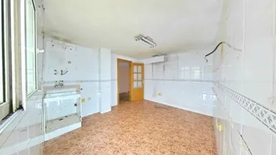 Flat on Sierra de Peñarrubia Street photo 9