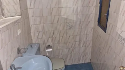 Casa en venta en Ubrique, Ubrique de 32.000 €
