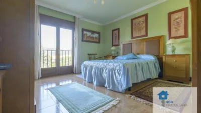 Single-family detached house in Barrio de las Hazas photo 4