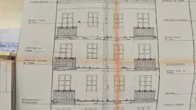 Dúplex en venta en Calle Iturribide, 16, cerca de Calle de Zumárraga, Solokoetxe (Distrito Ibaiondo. Bilbao) de 205.000 €