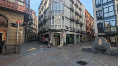 Ático en venta en Calle Somera, Casco Viejo - Zazpi Kaleak (Distrito Ibaiondo. Bilbao) de 159.000 €