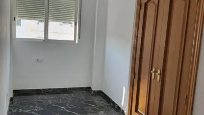 Piso en alquiler en Torrefiel - Imagen 11