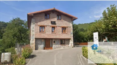Chalet unifamiliar en calle Barrio Villasomera photo 2