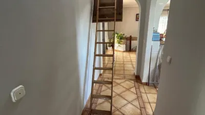 Chalet unifamiliar en venta en Carrer Pinassa, Montserrat de 375.000 €