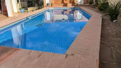 Chalet unifamiliar en venta en Carrer Pinassa, Montserrat de 375.000 €