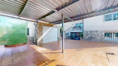 Chalet unifamiliar en venta en Carrer Pinassa, Montserrat de 375.000 €