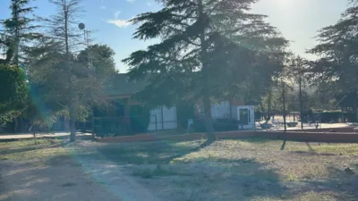 Chalet unifamiliar en venta en Carrer Pinassa, Montserrat de 375.000 €