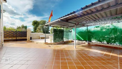 Chalet unifamiliar en venta en Carrer Pinassa, Montserrat de 375.000 €