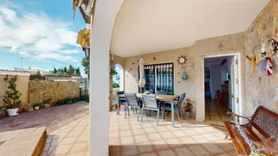 Chalet unifamiliar en venta en Carrer Pinassa, Montserrat de 375.000 €