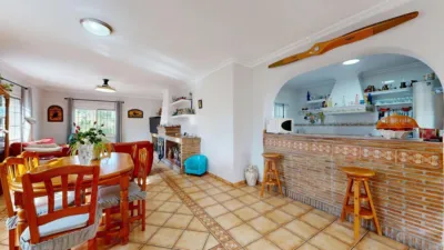 Chalet unifamiliar en venta en Carrer Pinassa, Montserrat de 375.000 €