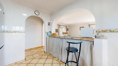 Chalet unifamiliar en venta en Carrer Pinassa, Montserrat de 375.000 €