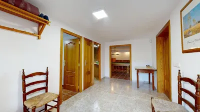 Chalet unifamiliar en venta en Carrer Pinassa, Montserrat de 375.000 €