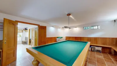 Chalet unifamiliar en venta en Carrer Pinassa, Montserrat de 375.000 €