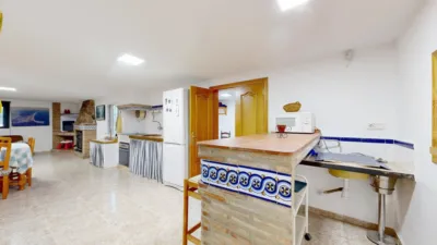 Chalet unifamiliar en venta en Carrer Pinassa, Montserrat de 375.000 €