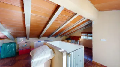 Chalet unifamiliar en venta en Carrer Pinassa, Montserrat de 375.000 €