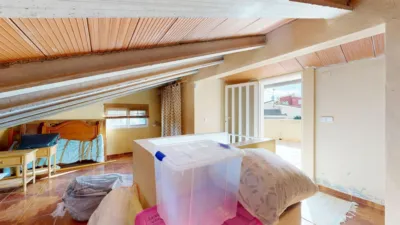 Chalet unifamiliar en venta en Carrer Pinassa, Montserrat de 375.000 €
