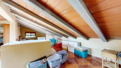 Chalet unifamiliar en venta en Carrer Pinassa, Montserrat de 375.000 €