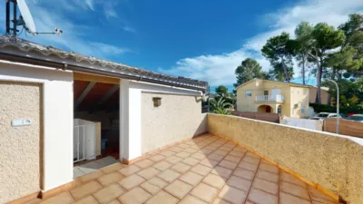 Chalet unifamiliar en venta en Carrer Pinassa, Montserrat de 375.000 €