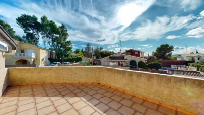 Chalet unifamiliar en venta en Carrer Pinassa, Montserrat de 375.000 €