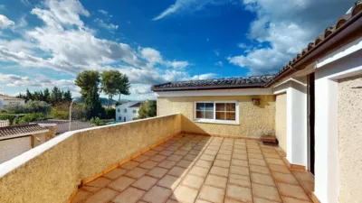 Chalet unifamiliar en venta en Carrer Pinassa, Montserrat de 375.000 €