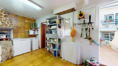 Chalet unifamiliar en venta en Carrer Pinassa, Montserrat de 375.000 €