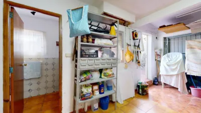 Chalet unifamiliar en venta en Carrer Pinassa, Montserrat de 375.000 €