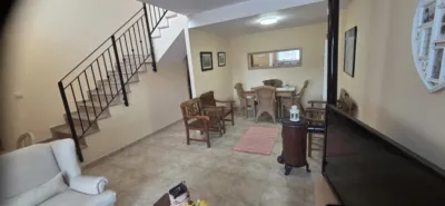 Casa – Salinas, Cecilia Bartolomé (Mujeres Libres), l'Alt Vinalopó / El Alto Vinalopó - Más