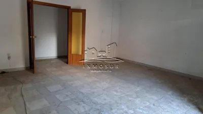 Piso en venta en Calle de San Francisco, cerca de Calle de la Mediabarba - Vista 4