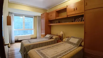 Apartment on Calle del Poeta Díez Gaviño photo 16