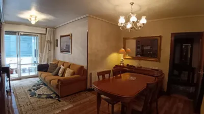 Apartment on Calle del Poeta Díez Gaviño photo 5