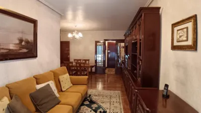 Apartment on Calle del Poeta Díez Gaviño photo 7