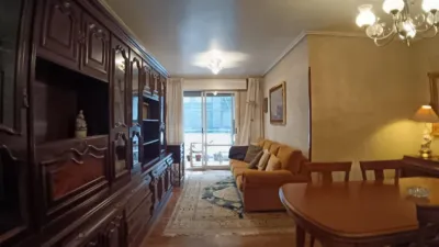 Apartment on Calle del Poeta Díez Gaviño photo 4