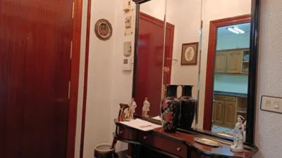 Apartment on Calle del Poeta Díez Gaviño photo 2