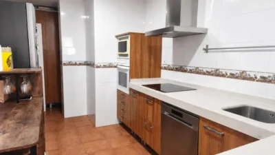 Apartment on Calle Escultor Martínez Montañés photo 4