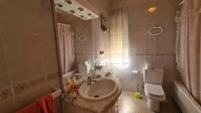 Semi-detached chalet on Calle Benejama photo 9