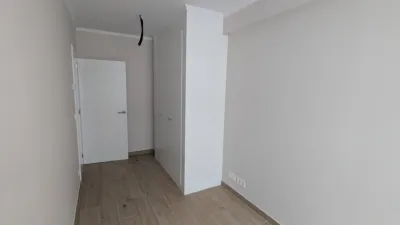 Apartment on Dr Entrecanales Street, No. 4 photo 24