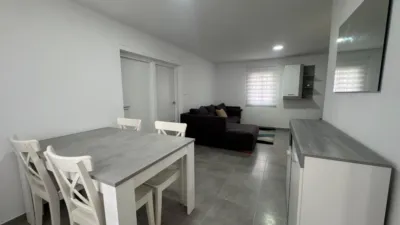 Piso en calle Grupo Catorce de Octubre photo 5