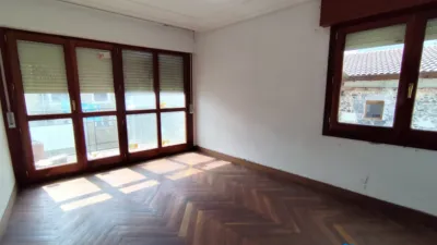 Apartment on Menéndez Pelayo Street photo 2
