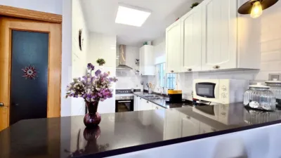 Semi-detached chalet in Alborache photo 12